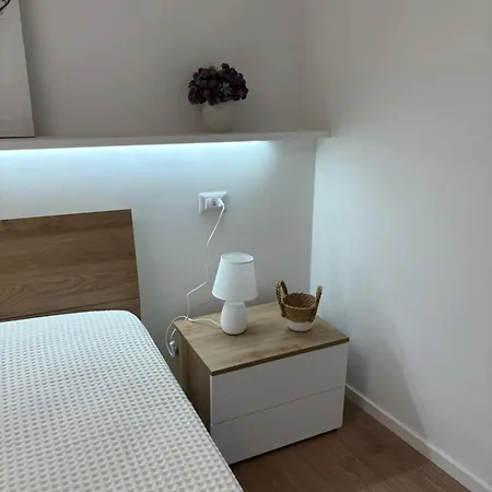 Semesterbostad Silvy *